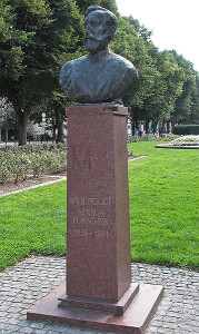 Paul-Pogge-Denkmal von Jo Jastram im Rosengarten in Rostock